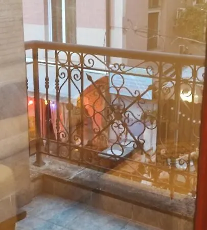 Amaliya With Two Bedrooms Διαμέρισμα