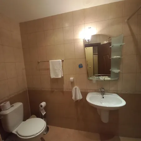 Amaliya With Two Bedrooms Διαμέρισμα