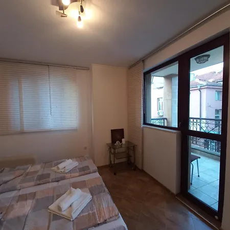 Amaliya With Two Bedrooms Διαμέρισμα Μπουργκάς